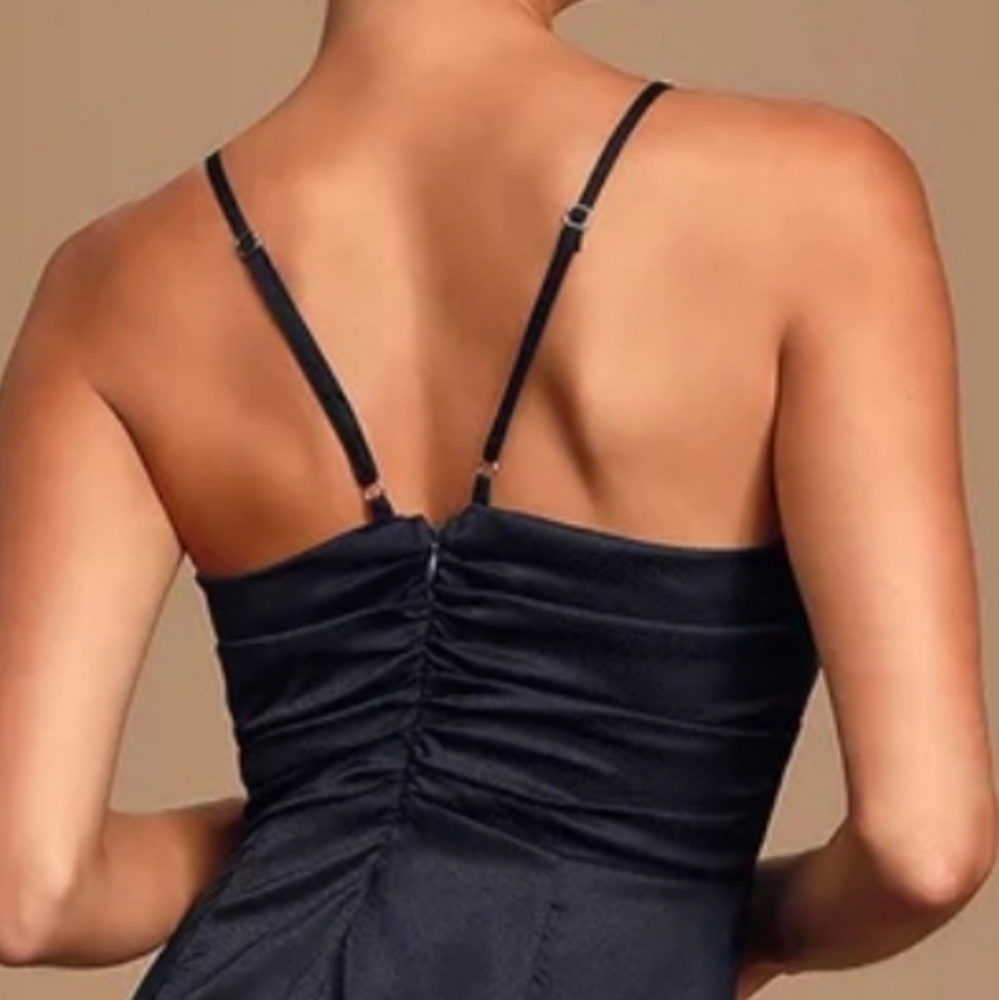 LAST CHANCE-Lulu's-Navy Print Satin lux Dress - Picture 6 of 8